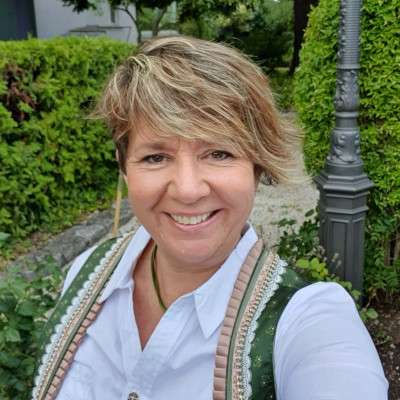 Carmen Pipola-Steinger